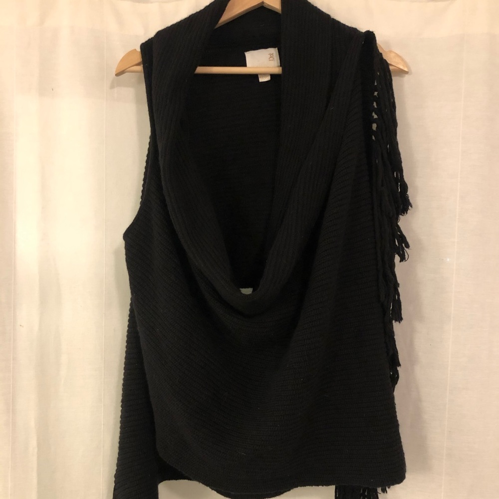 Line and Dot Shawl